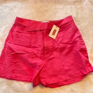 NWT SOLID & STRIPED woman’s tailored linen shorts